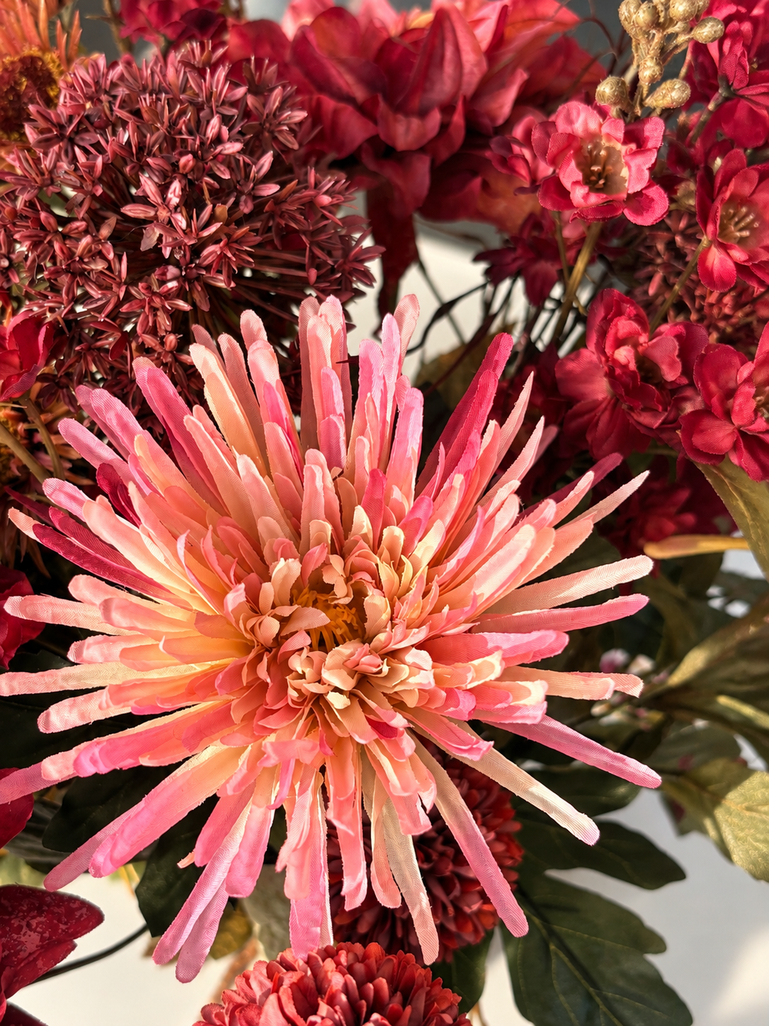 Copper Kiss | Zijdebloemen boeket in warm rode tinten