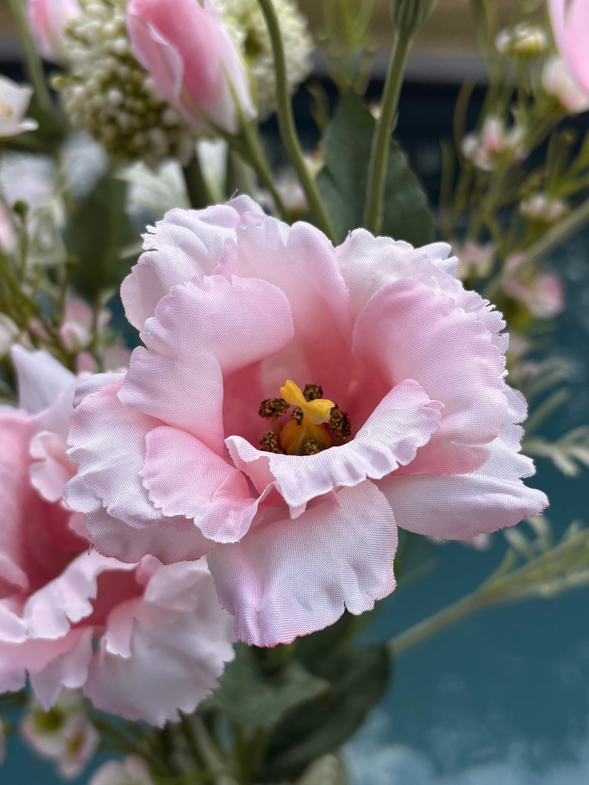 Lisianthus rose kunstbloem detail