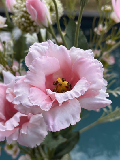 Lisianthus rose kunstbloem detail