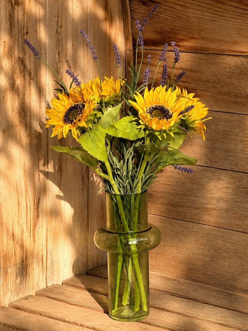 Kunstbloemen boeket met zonnebloemen en lavendel