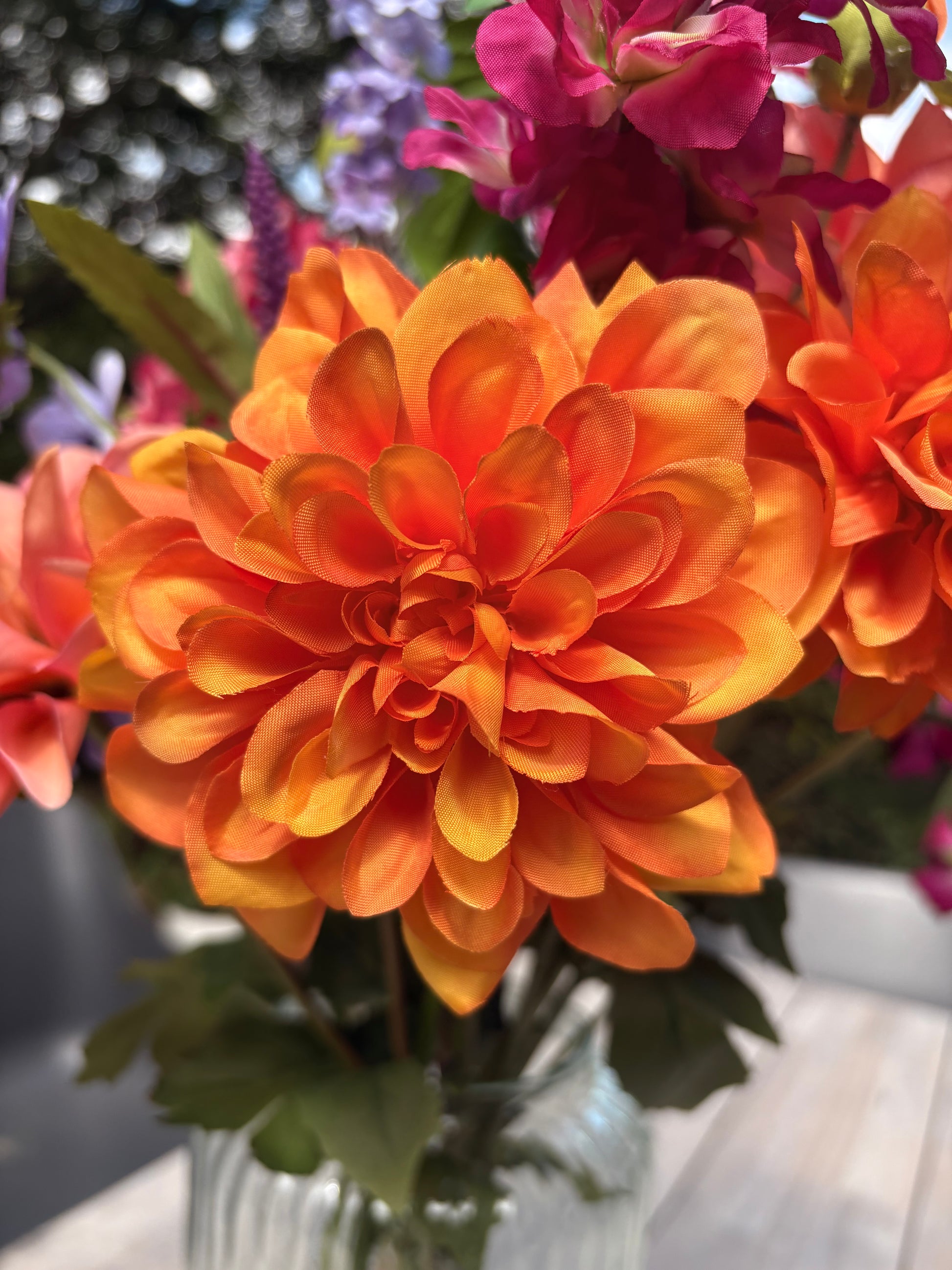 zijdebloem dahlia oranje
