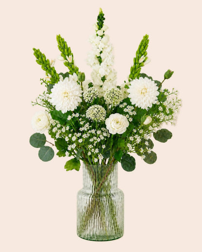 zijdenbloemen wit aster gypsophilla eucalyptus