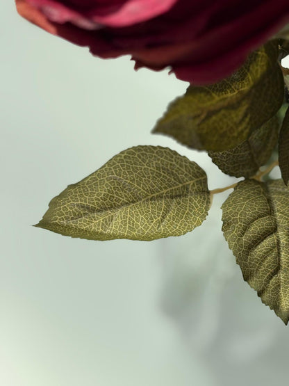 Rose Romance burgundy | zijden boeket met rozen