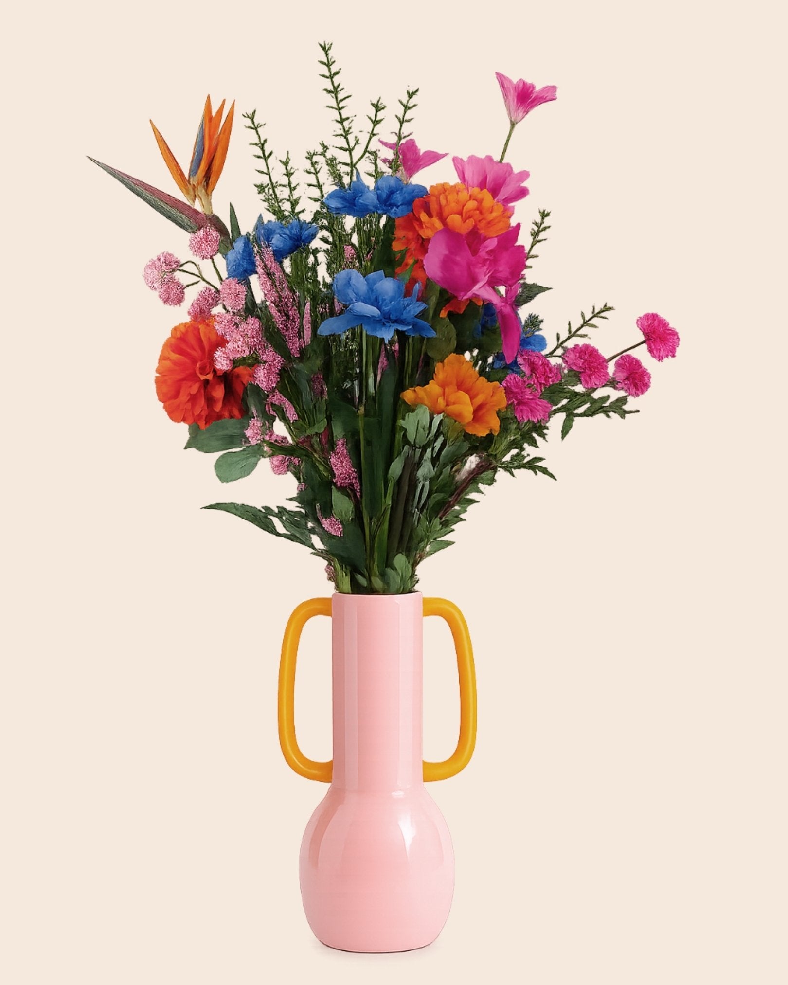 zijdeboeket felle kleuren roze vaas