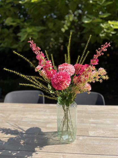zijden bloemen roze fuchsia dahlia delfinium